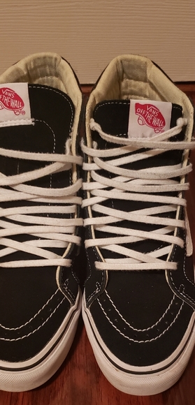 Mid Rise Vans - Picture 1 of 8